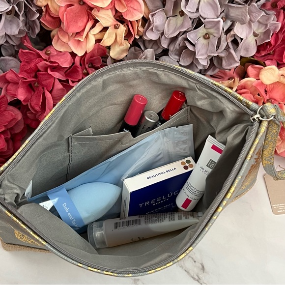 Grayish Blue & Metallic Gold Pineapple Makeup Cosmetic Wristlet Clutch Bag - Picture 7 of 11